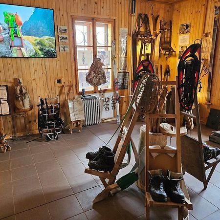 Svajciarsky Dom Guest House Vysoke Tatry Bagian luar foto