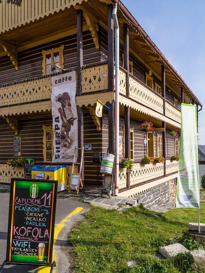Svajciarsky Dom Guest House Vysoke Tatry Bagian luar foto