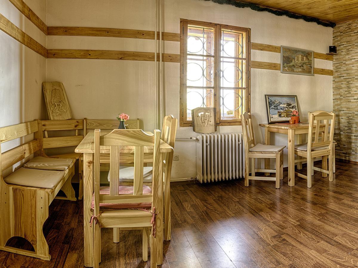 Svajciarsky Dom Guest House Vysoke Tatry Bagian luar foto